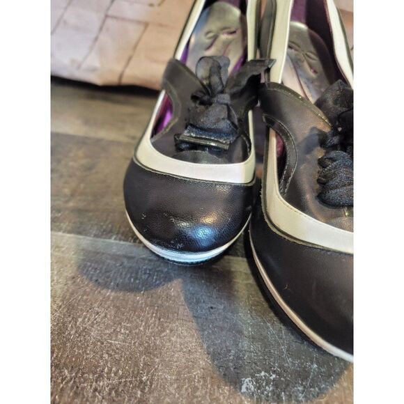 Poetic Licence purple 10 black bow heel formal shoe women's - Picture 3 of 12